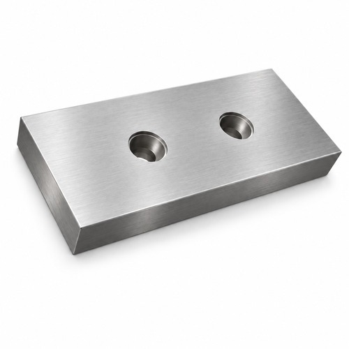Bloque perforado 1539 en 3D de acero satinado